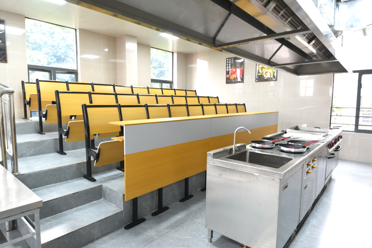 ��ѧ32�����Ƴ�ʦ��ѵѧУ�����Լ۱�ѧ��+���ٿ�֤��һվʽԲ��