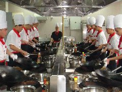 ����ʡ����ѧ��ʦ��32������У-�����Ҳ��ÿ��ѧ4��Ӳ��